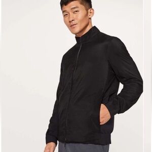 Lululemon Size XL Shell Stopper Bomber Jacket Full Zip Insulated Black
